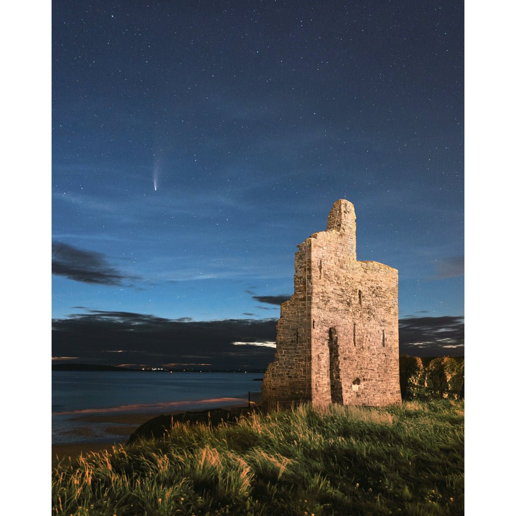 Comet’s Glow – Neowise Over the Castle